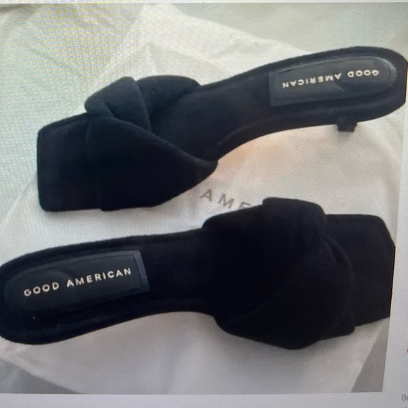 Good American | Terry Kickstand Mule - Picture 3 of 3